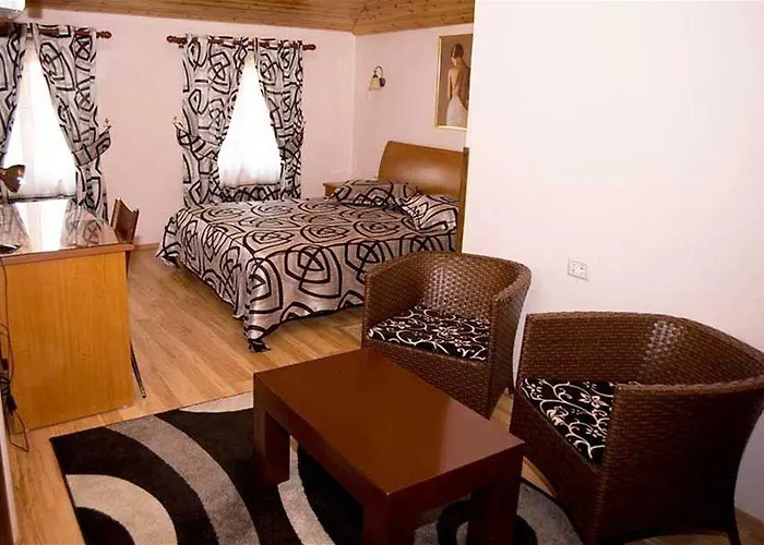 Tafaj 3* Tirana