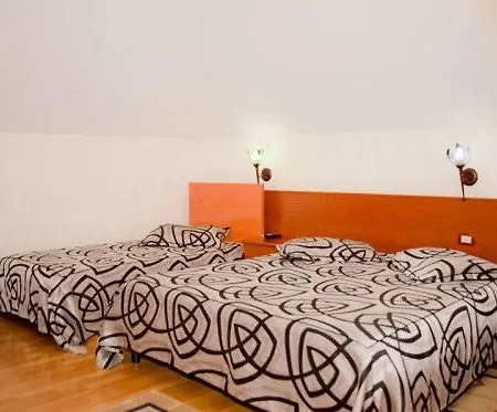 Tafaj Hotell Tirana