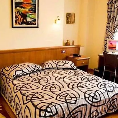 Hotel Tafaj Tirana