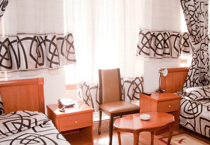 酒店 威拉塔法斯酒店 3*