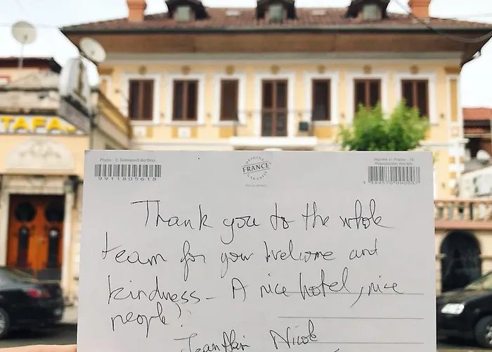 威拉塔法斯酒店 酒店 地拉那